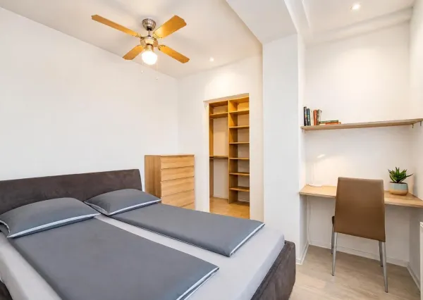 Na predaj kompletne zrekonštruovaný 3,5-izbový byt s loggiou, Gabčíkova, Karlova Ves – Bratislava