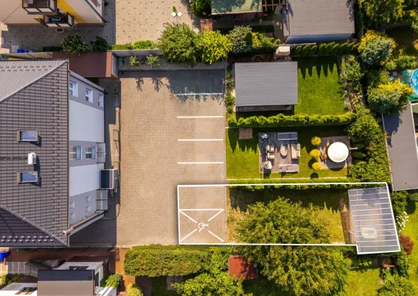 NA PRENÁJOM | Komfortný 3-izbový byt so záhradou a 2 parkovacími miestami – Trenčín, ul. Ružová