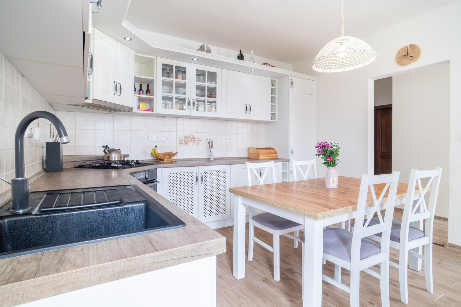 Na predaj príjemný 4-izbový rodinný dom v Lehniciach