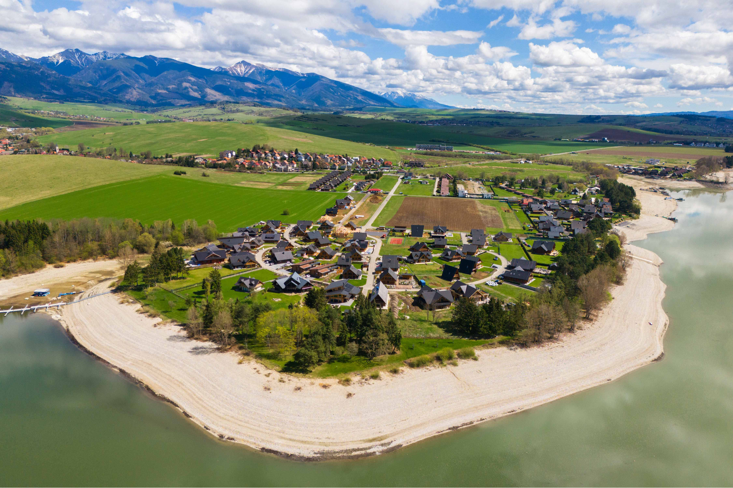 Na predaj stavebný pozemok v Liptovskom Trnovci