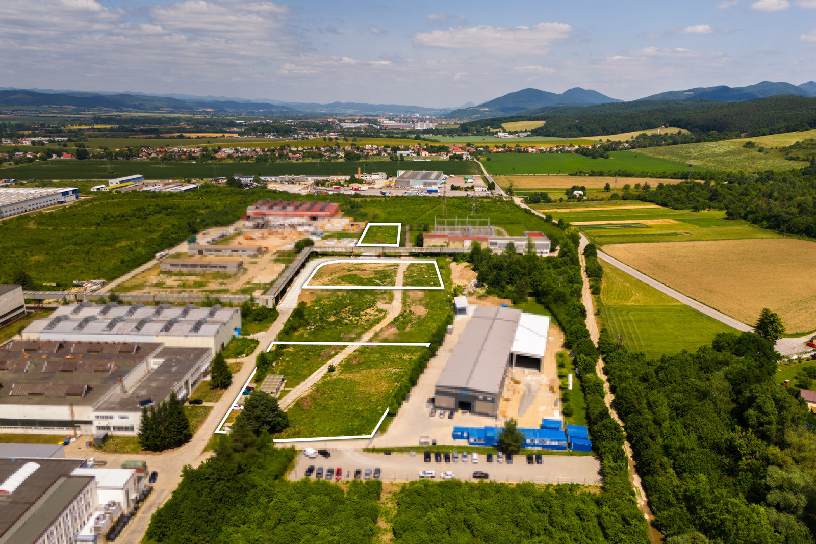 Na predaj priemyselný pozemok v lokalite- Dubnica nad Váhom, areál ZŤS