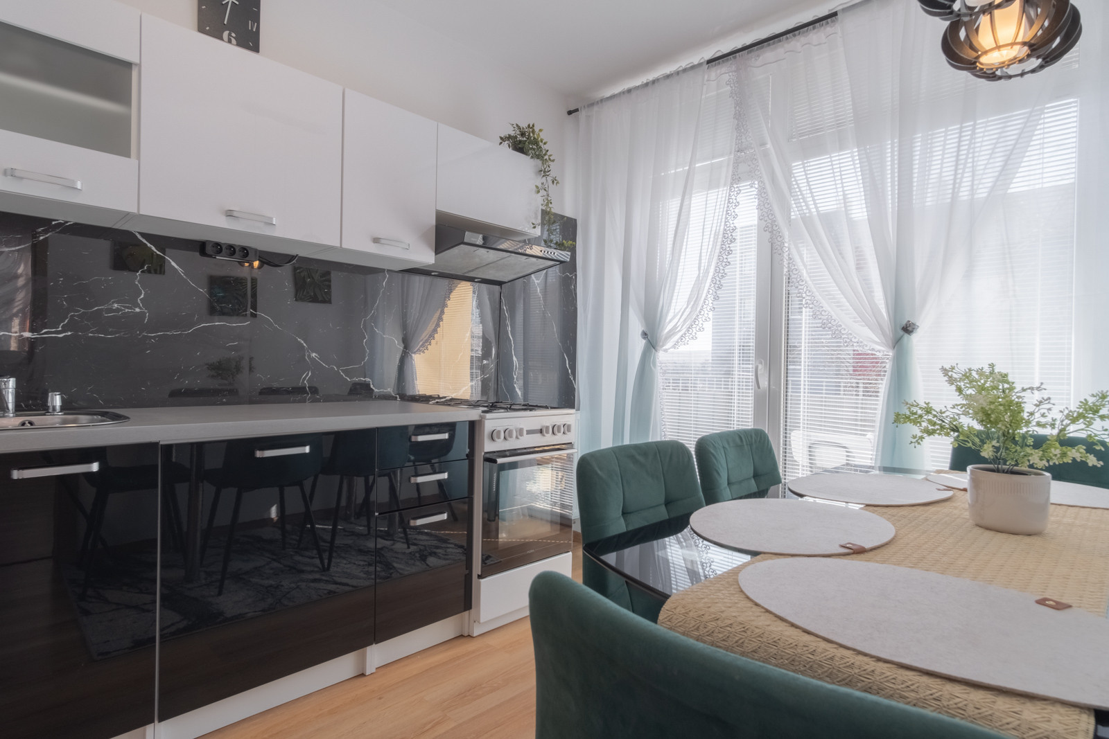 REZERVOVANÉ: Na predaj 1-izbový byt s parkovacím miestom v Poprade