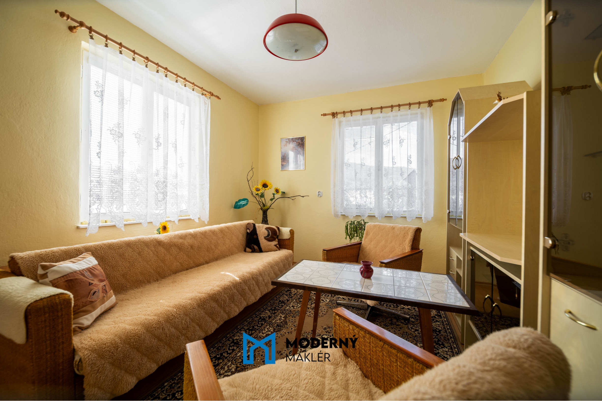 REZERVOVANÉ: Na predaj kompletne zariadený rodinný dom v obci Omšenie