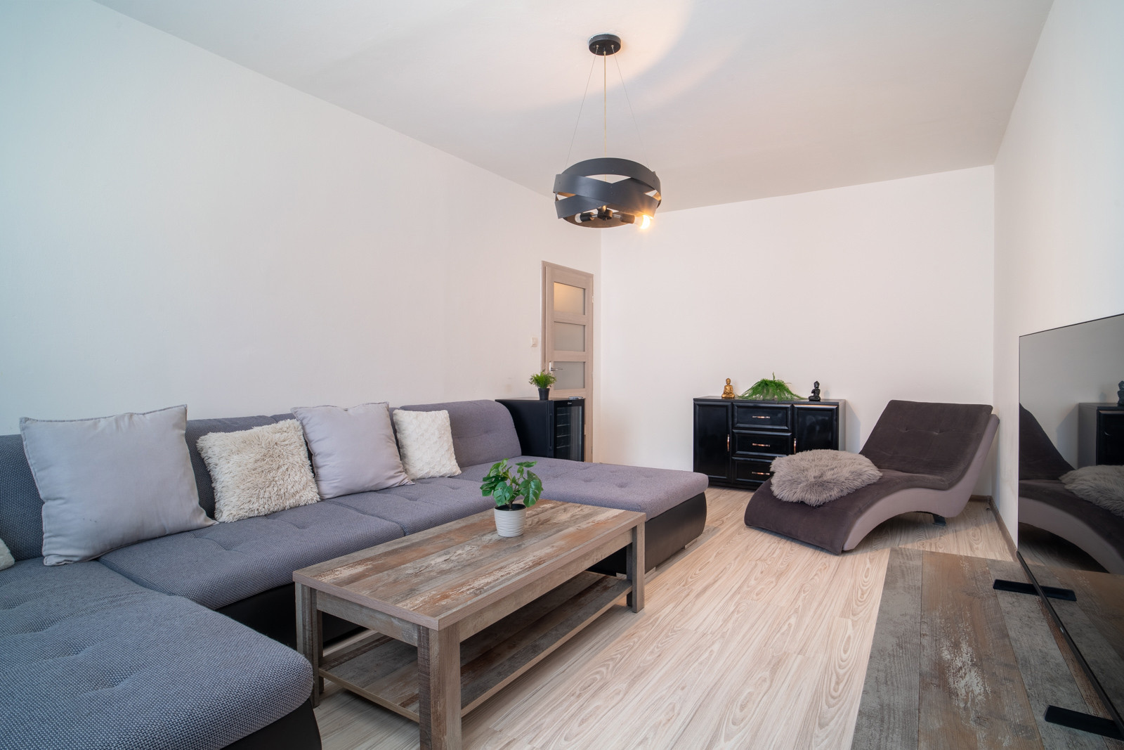 Na predaj 3-izbový byt v obci Rohožník