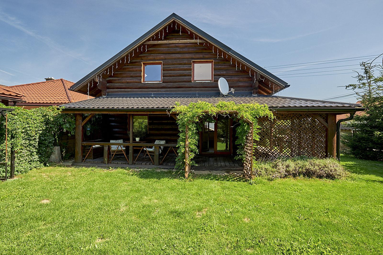 Na predaj čiastočne zariadený dom v Župčanoch