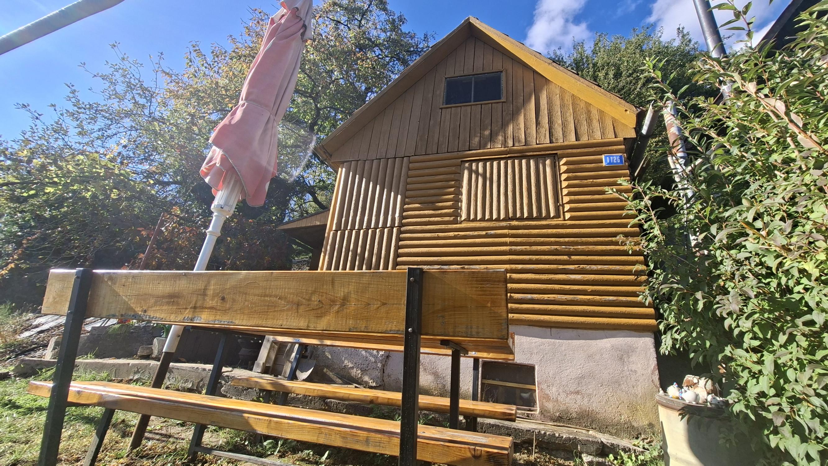 Na predaj chata so záhradou v Bánovciach nad Bebravou