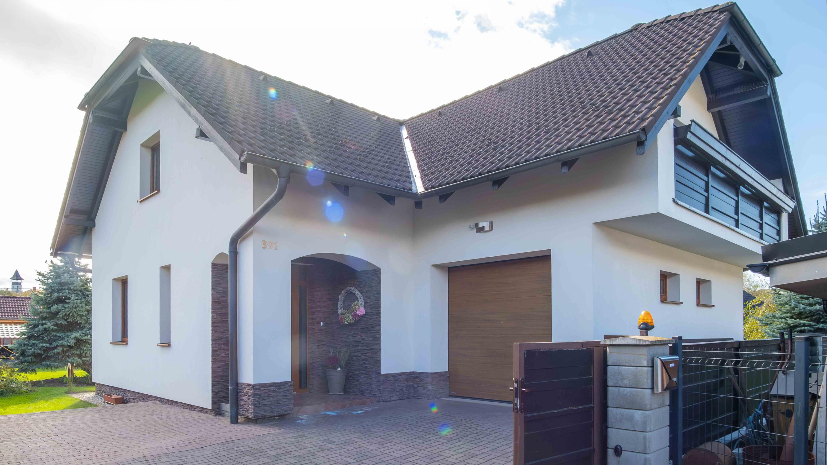 Na predaj priestranný rodinný dom v pokojnej lokalite Hôrka