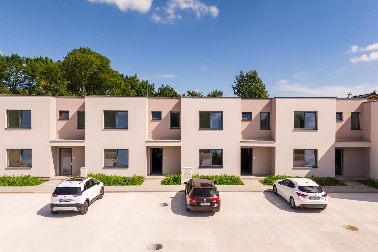 Na predaj skolaudovaný výnimočný 3-izbový byt v rodinnom dome vo Veľkom Orvišti