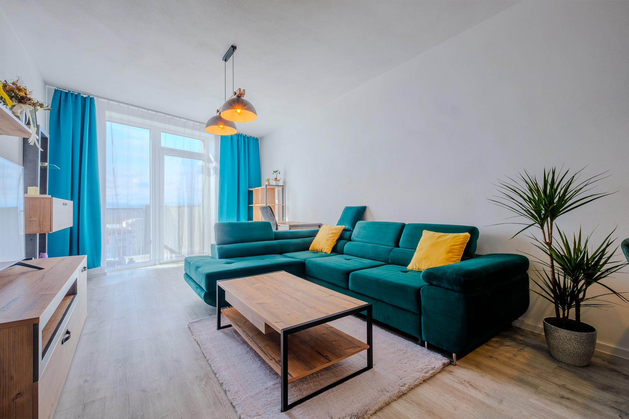 Na prenájom luxusný 2-izbový byt s balkónom a parkovacím státím vo vyhľadávanej lokalite v Prešove