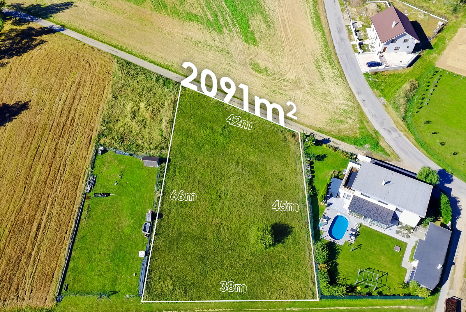 Na predaj pozemok v lokalite Karlová