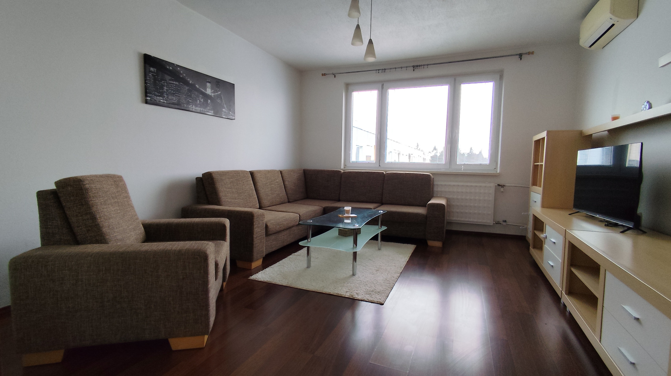 Na prenájom 3-izbový byt v Bánovciach nad Bebravou