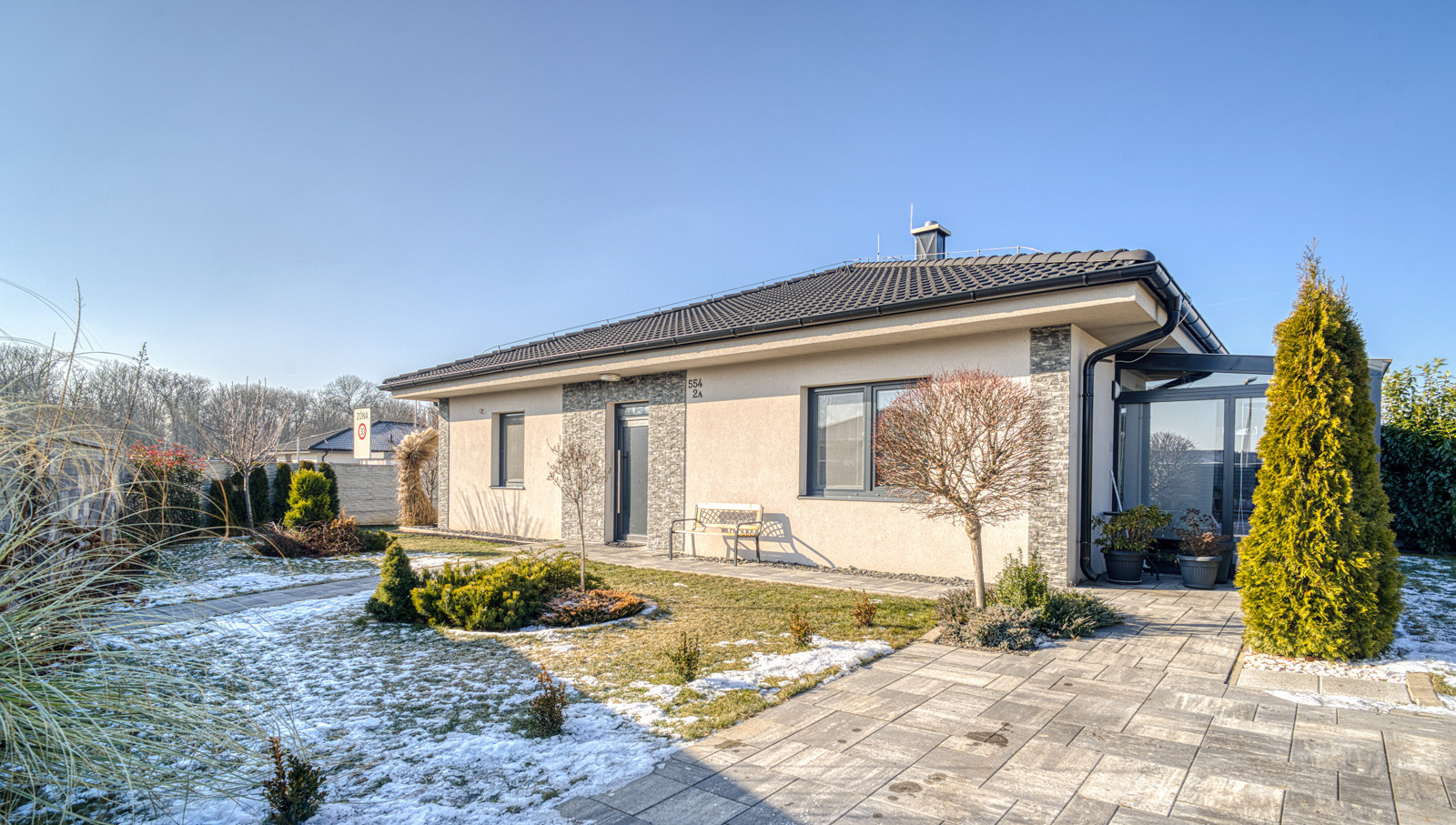 REZERVOVANÉ: Na predaj kompletne zariadený rodinný dom vo Voderadoch