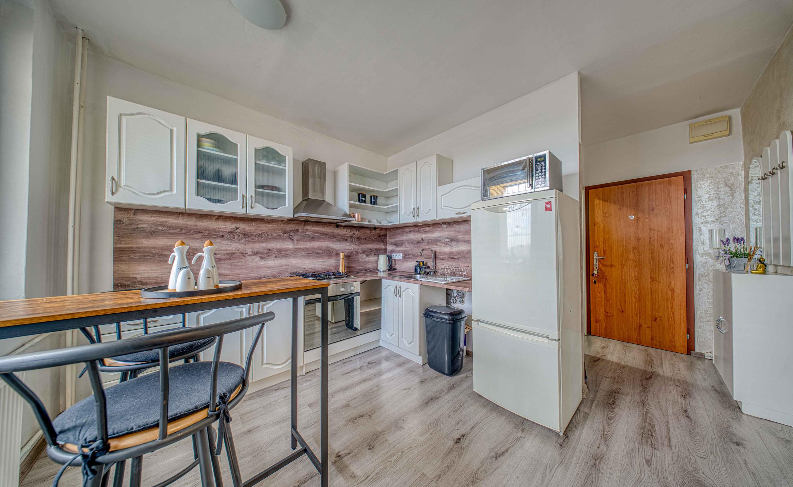 Na predaj 1-izbový byt v Senci