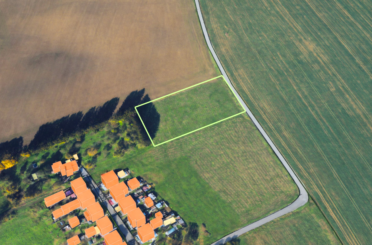 Na predaj pozemok v zastavanej časti obce Veľký Čepčín