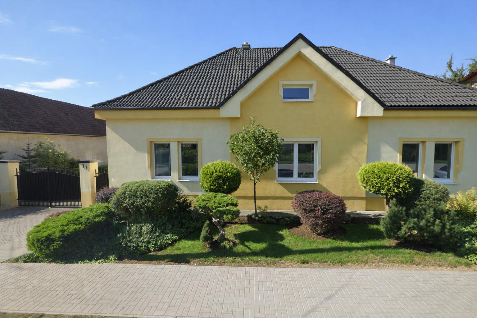 Na predaj prerobený dom s potenciálom v Dolných Našticiach