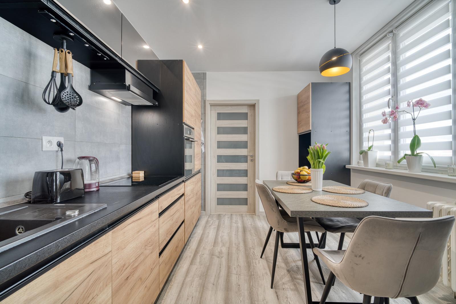 Na predaj 3,5 - izbový byt v meste Sereď