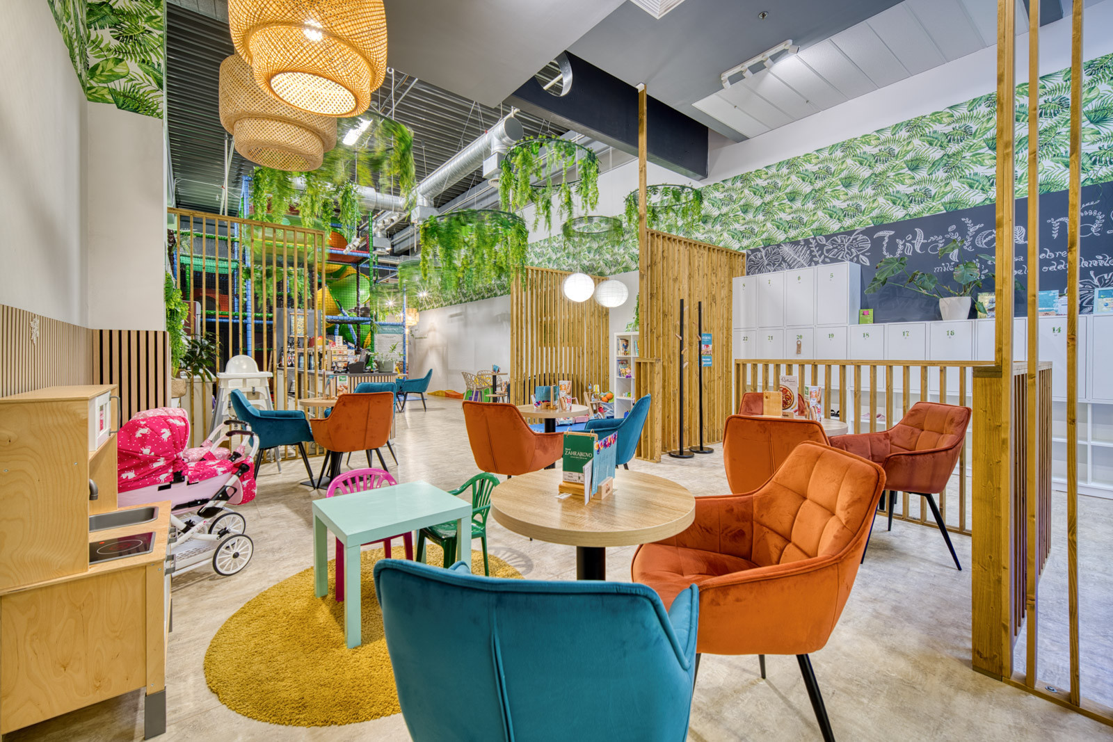 Na odstúpenie zabehnutá kaviareň s detským ihriskom