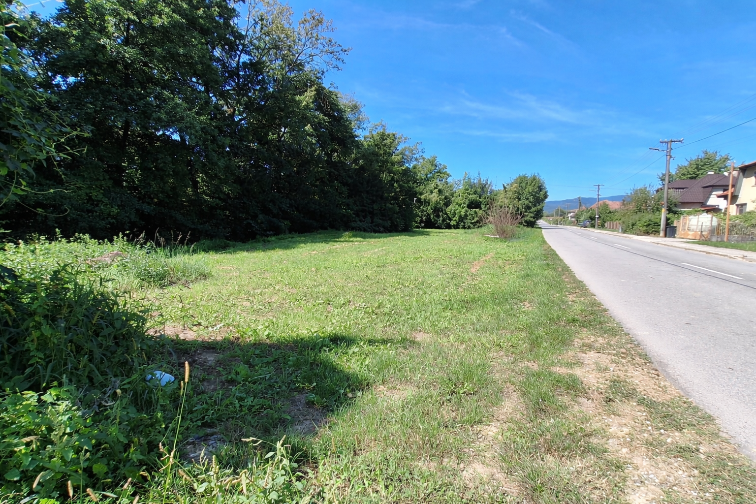 Na predaj pozemok v obci Veľké Držkovce