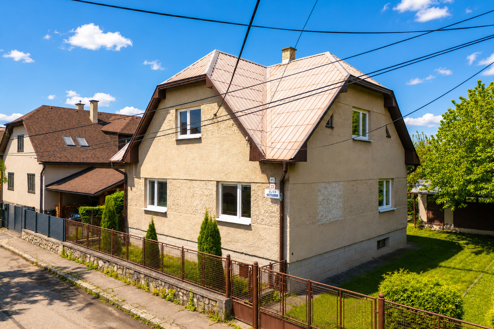 Na predaj 5- izbový rodinný dom v širšom centre Martina