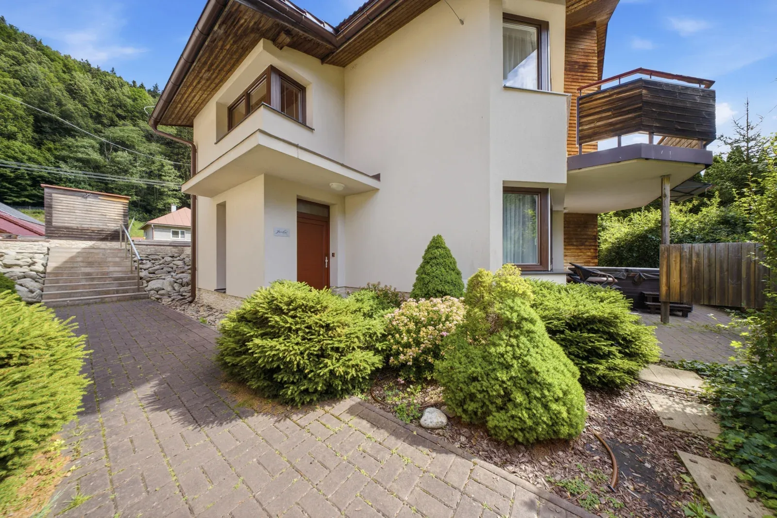 Na predaj luxusný 120 m² apartmán v Bystrej