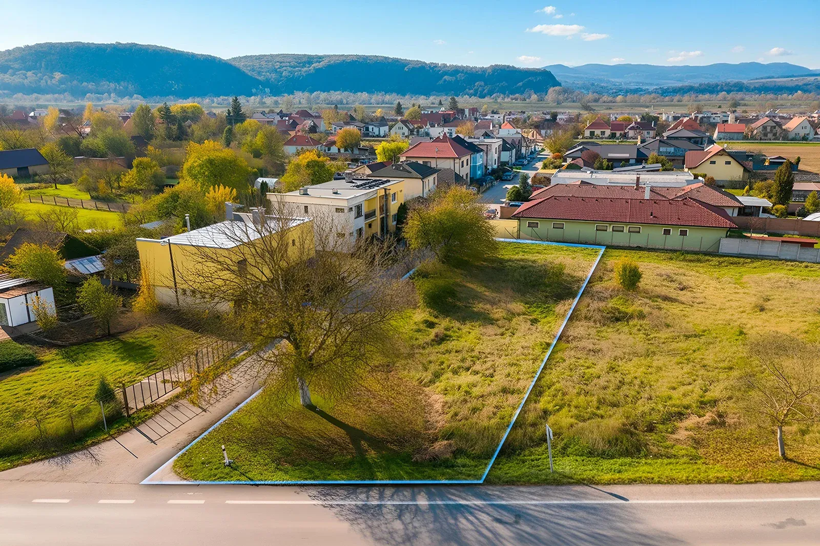 Na predaj pozemok v Trenčíne - Opatová nad Váhom